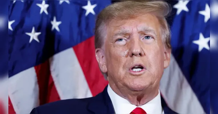 Trump eleva tarifa global de 10% para 15%